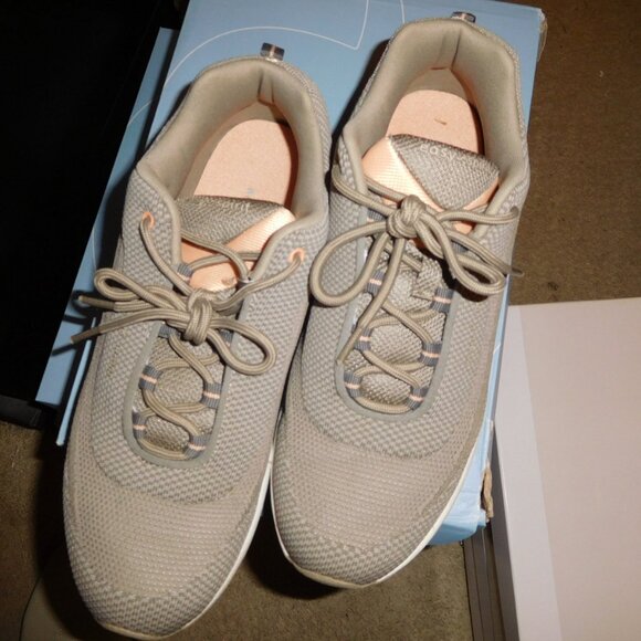 9.5m easy spirit ROMY17 BEIGE SNEAKERS - Picture 3 of 12